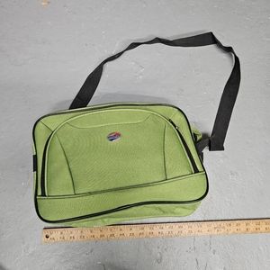 American Tourister Travel Bag with Handle Sleeve